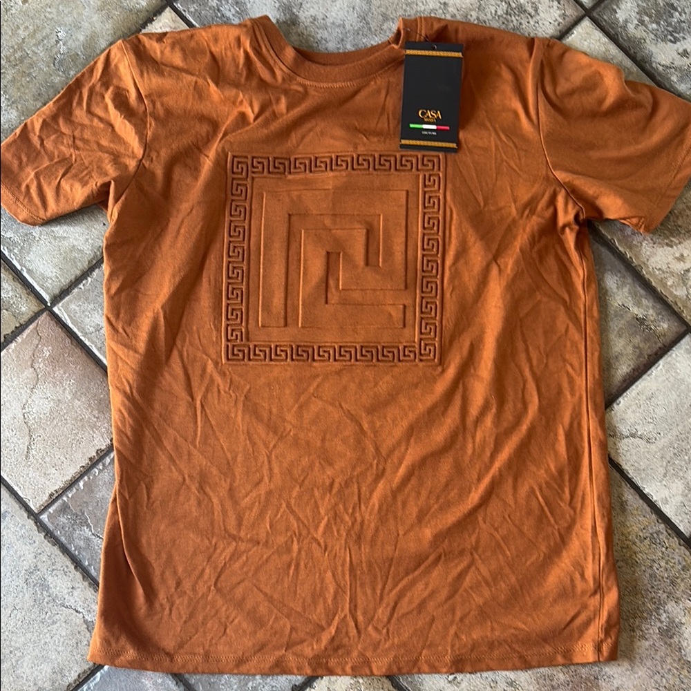 Orange Short Sleeve Tee with Geometric design CASA MODA COUTURE